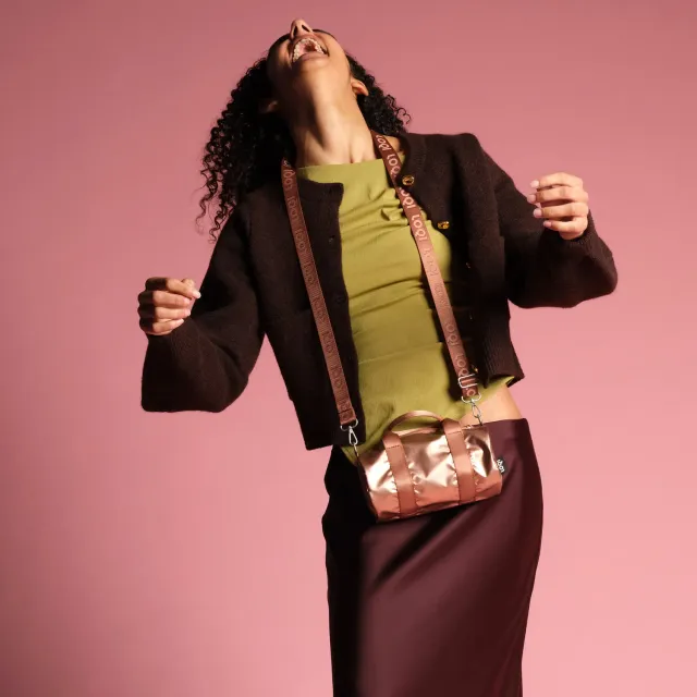 LOQI Metallic Rose Gold weekendbag liten metallisk