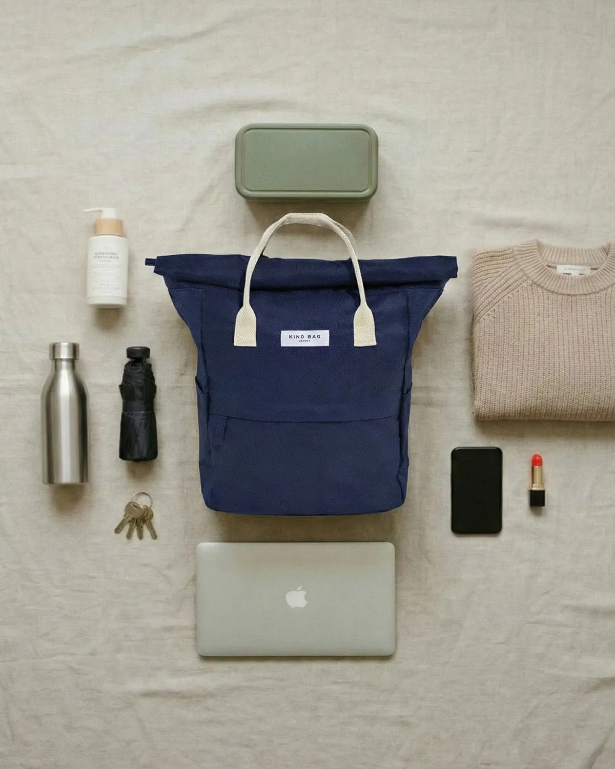 Kind Bag Hackney Medium ryggsekk navy resirkulert 14 liter