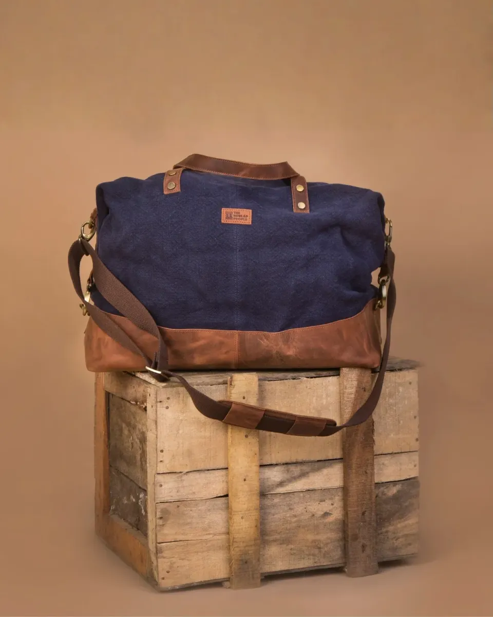 The Burlap People Weekender helgeveske navy skinnbunn