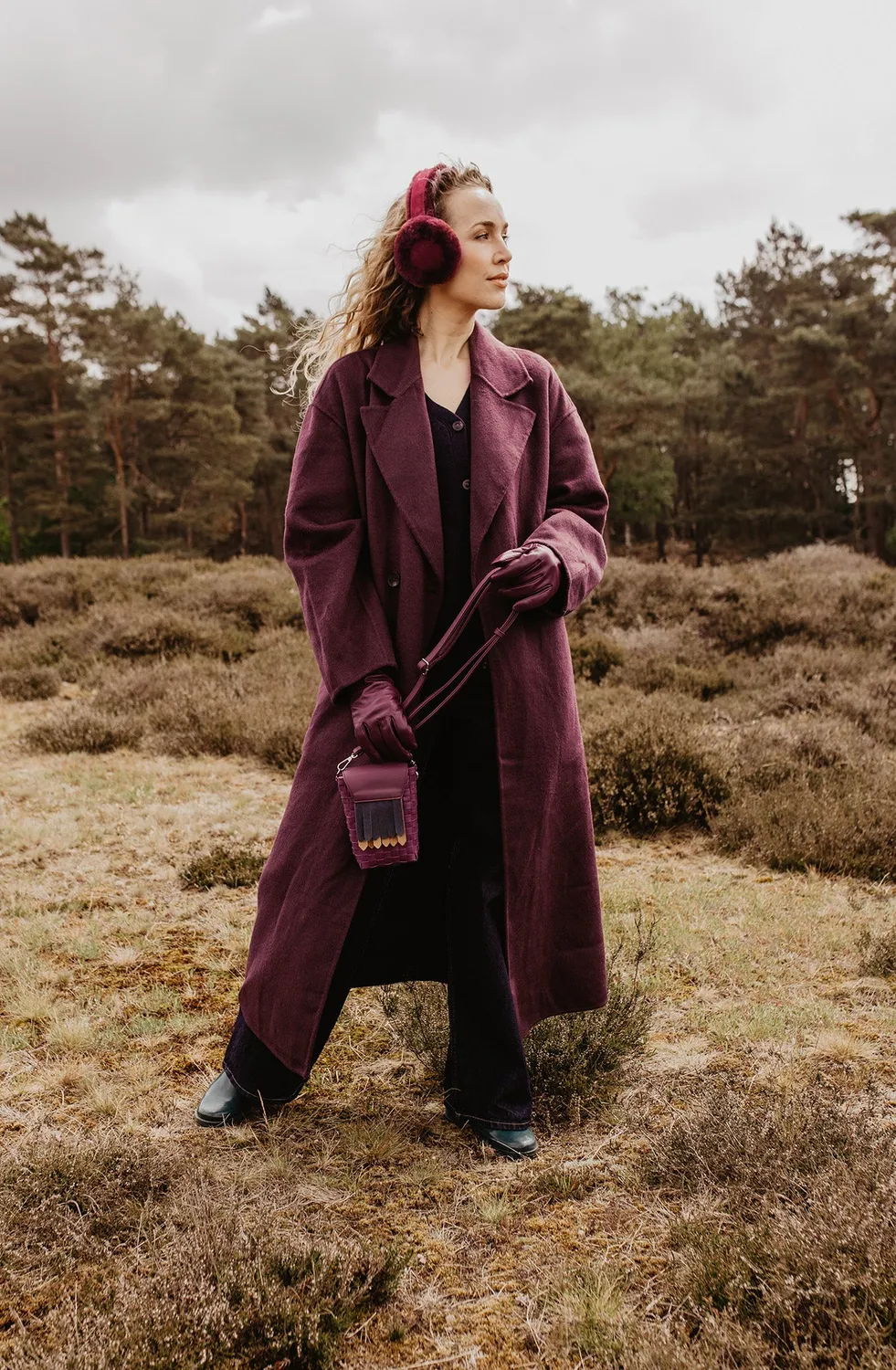 Handed By Scottie mobilveske crossbody