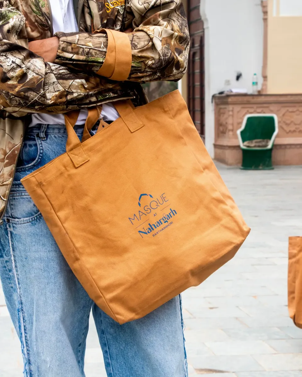 The Burlap People Tote Bag In Desert handlenett vintage