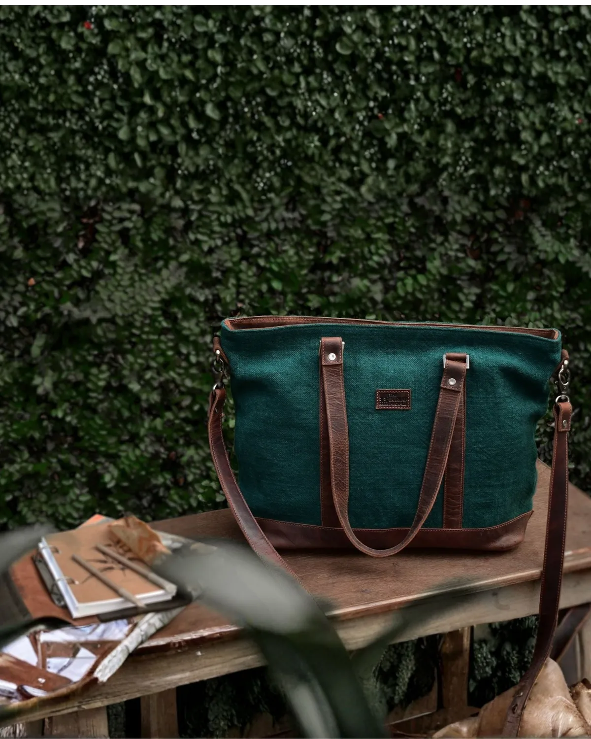 The Burlap People Boss Lady tote grønn 14 laptop strie