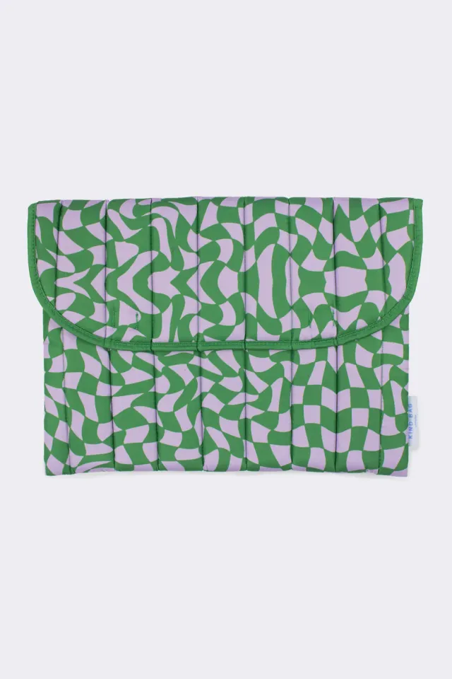 Kind Bag Wavy Check 16" laptophylster resirkulert vattert