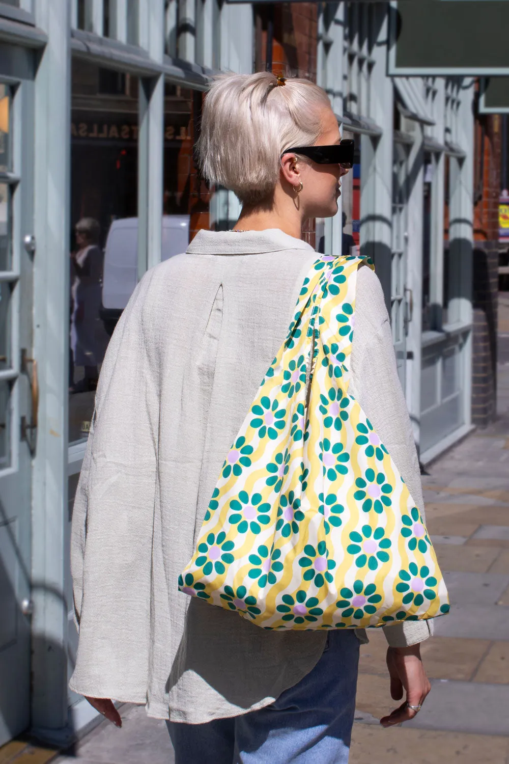 Kind Bag Wavy Daisy handlenett medium resirkulert