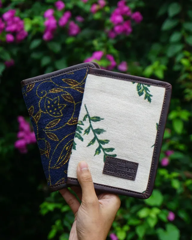 The Burlap People Passport Holder passmappe naturmateriale