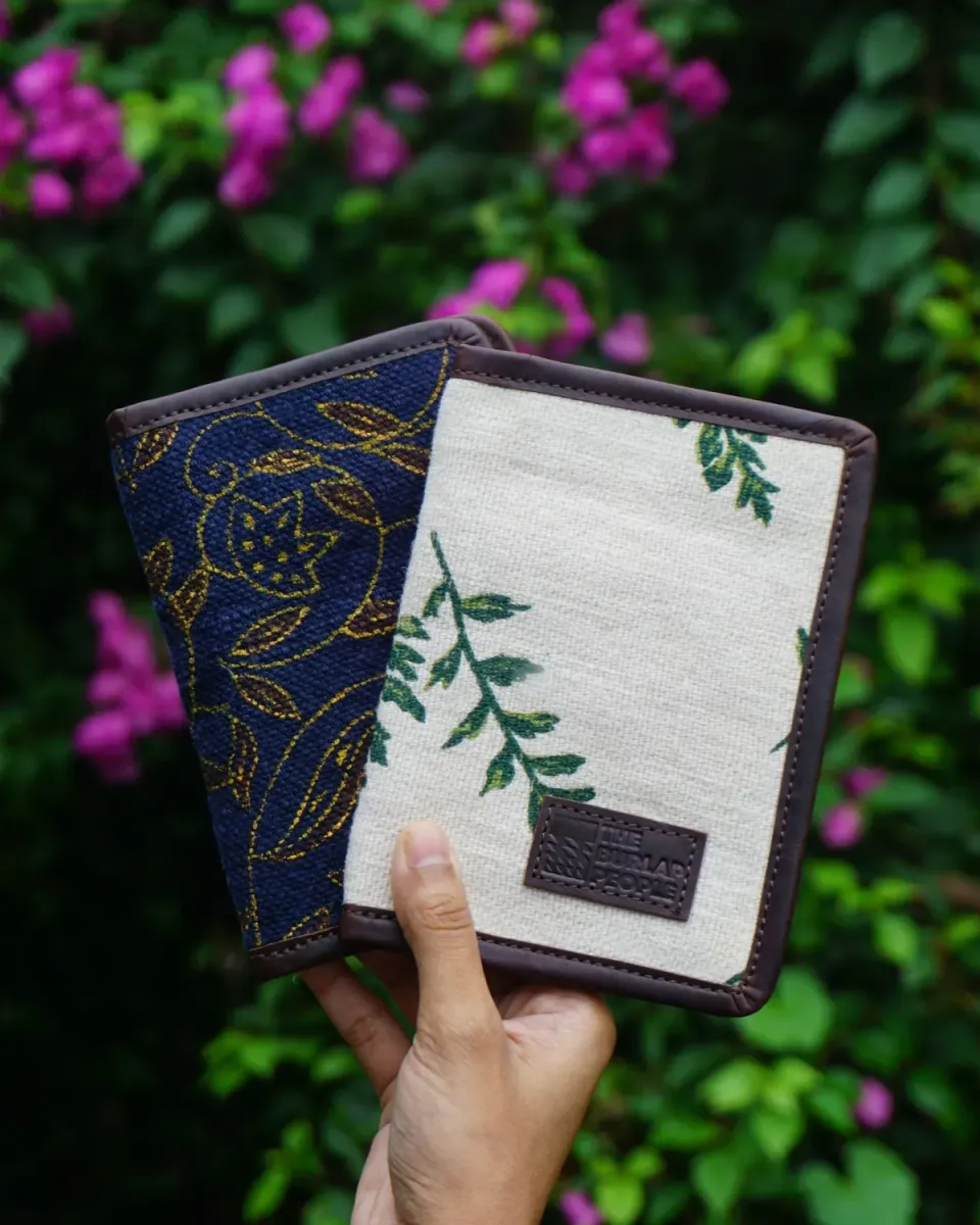 The Burlap People Passport Holder passmappe naturmateriale