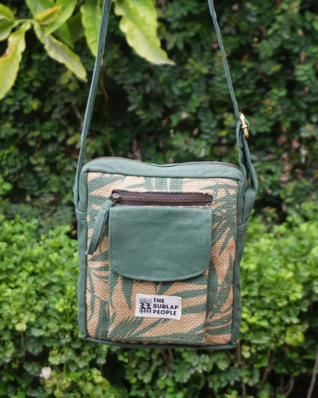 The Burlap People Sling skulderveske Green Leaf trykk