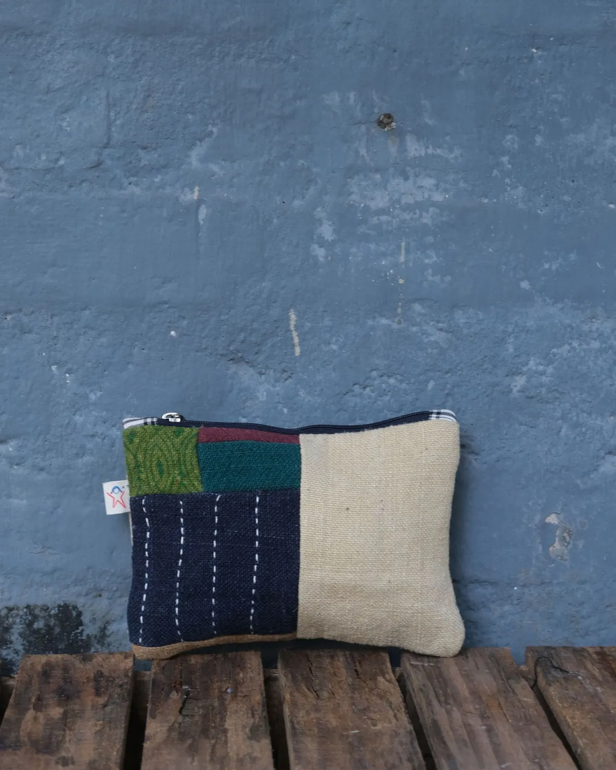 The Burlap People Ek Tara pouch flerfarget resirkulert