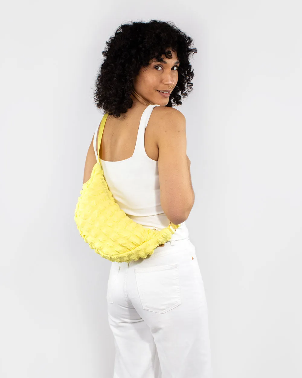 Kind Bag Butter Yellow crossbodyveske justerbar