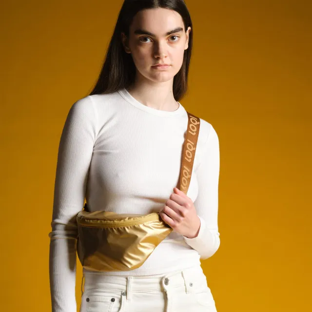 LOQI Metallic Gold mageveske gull