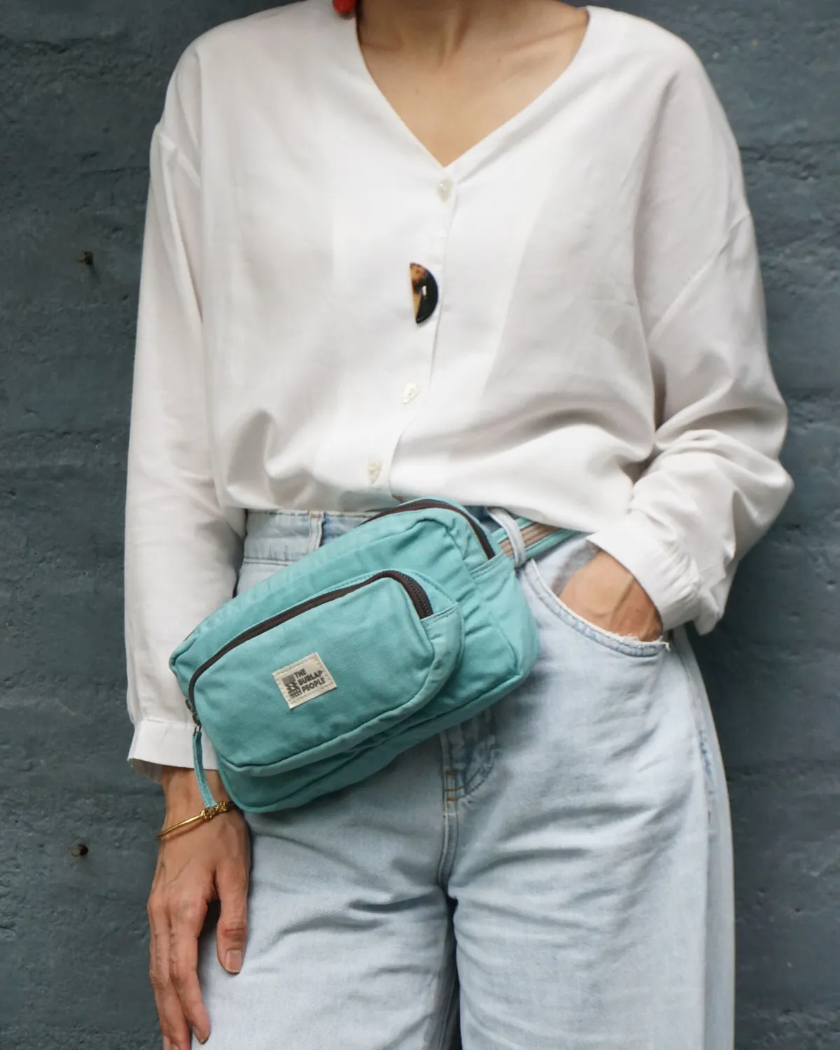 The Burlap People Travel Light Pack midjeveske svart