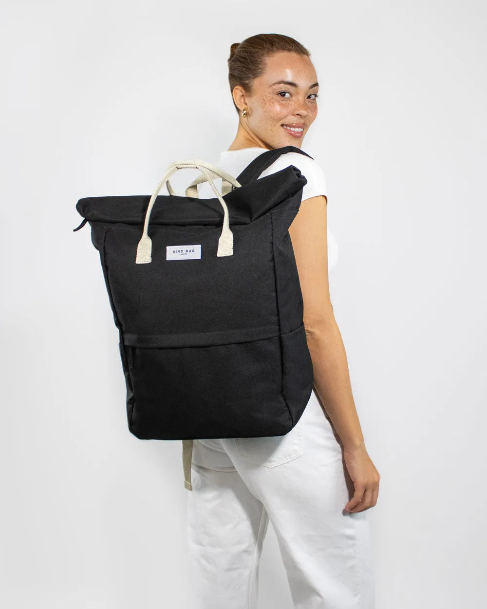 Kind Bag Hackney Large ryggsekk pebble black 23 liter