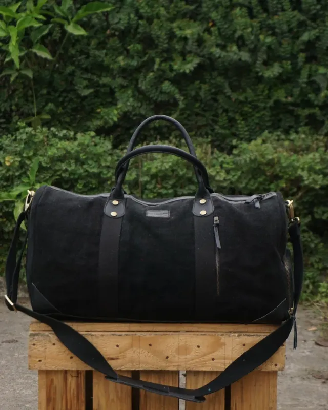 The Burlap People Duffel 2.0 weekendbag skoseksjon