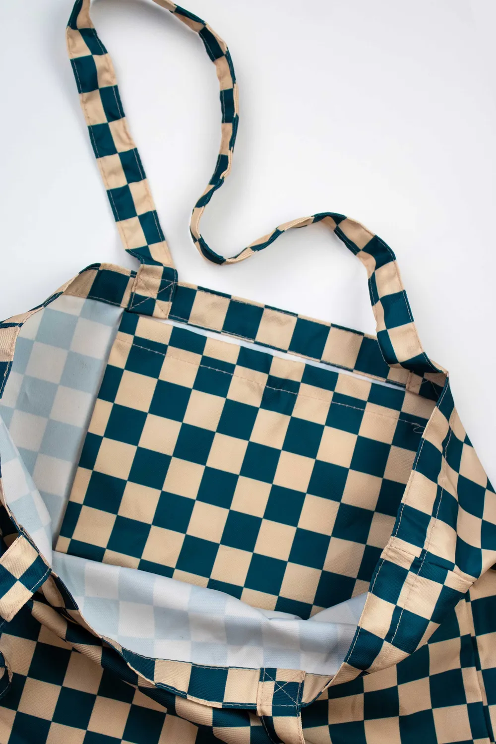 Kind Bag Checkerboard Teal toteveske 16" laptop