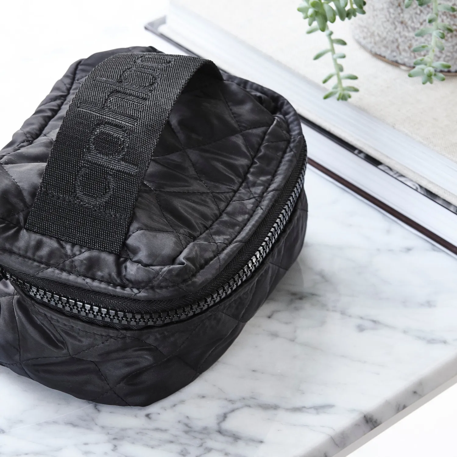 CPH Bags Makeup kosmetikkveske sort 18 cm
