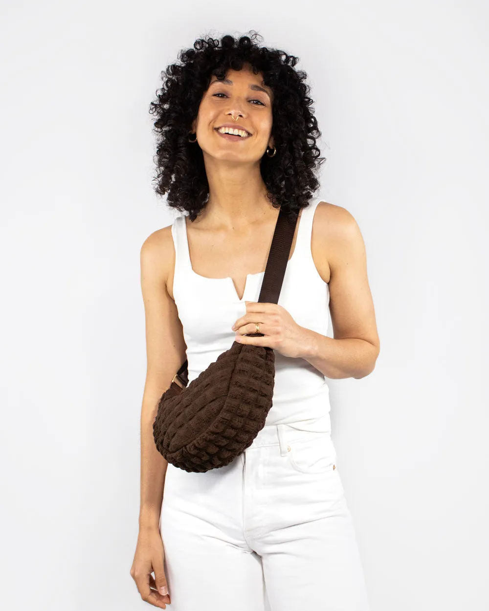 Kind Bag Crossbody veske brun justerbar 5 kg