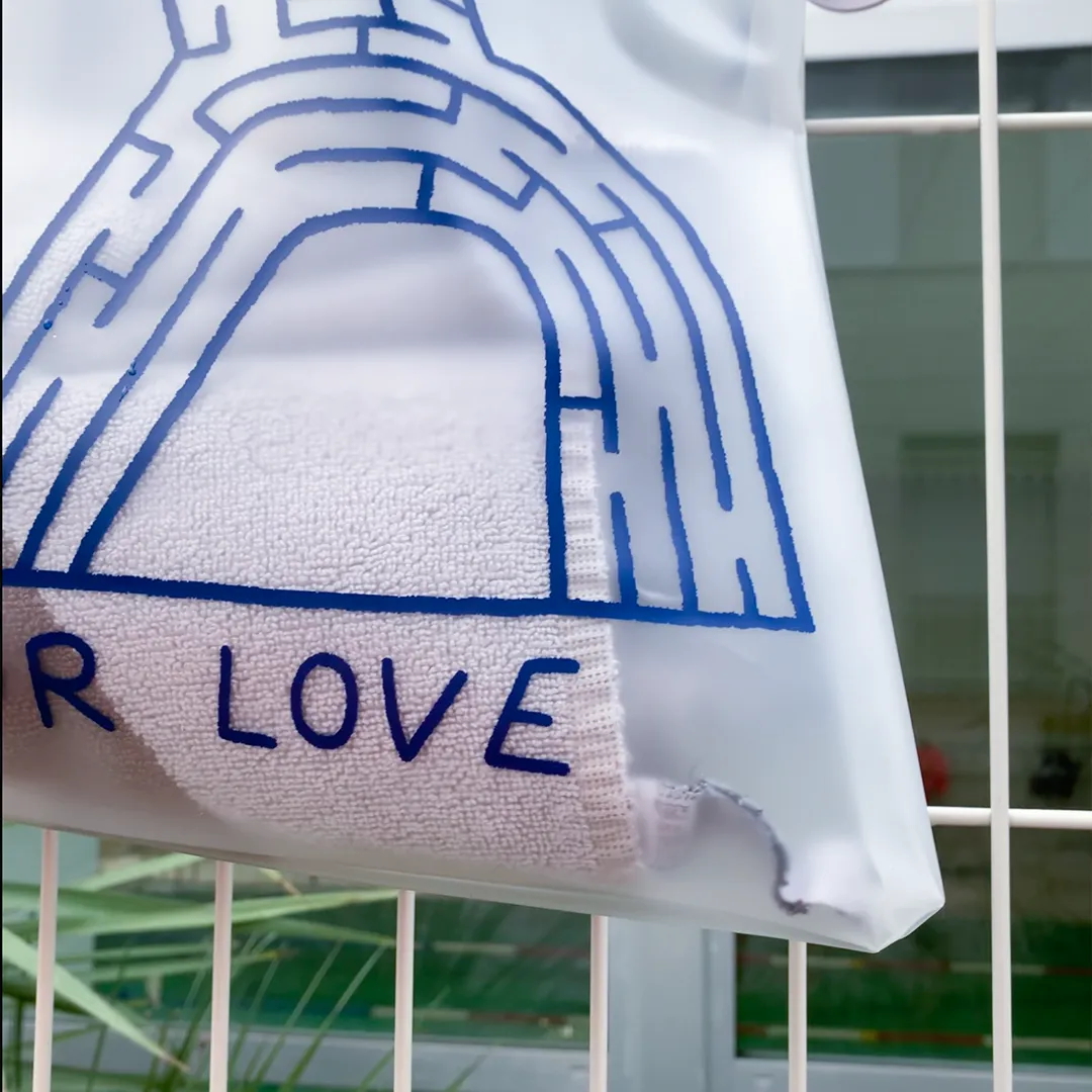 LOQI Eric Schwarz Looking for Love handlenett transparent