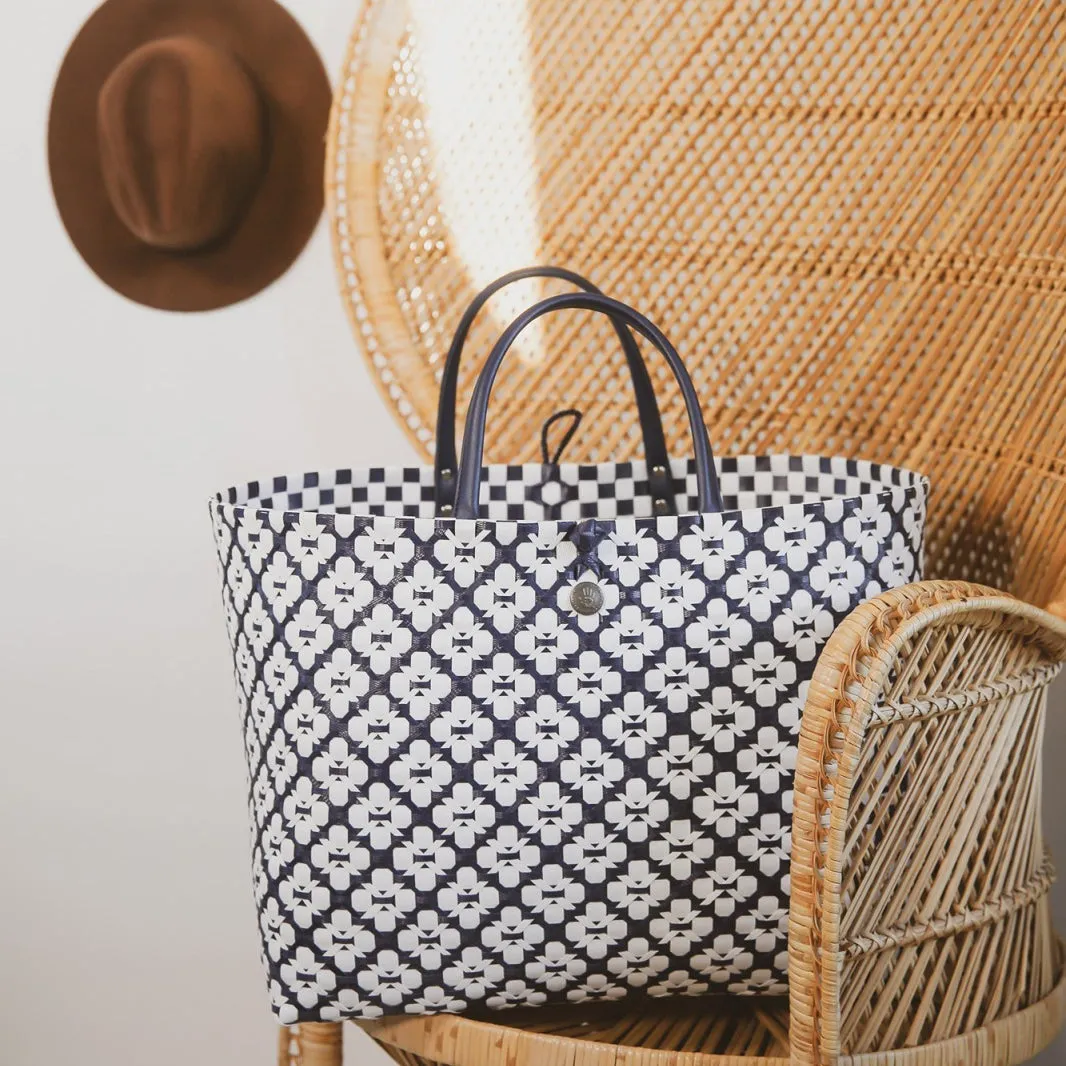 Handed By Motif shopper lysegrå mønster resirkulert