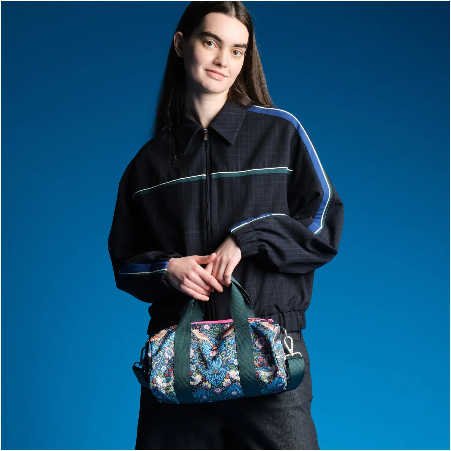 LOQI William Morris Strawberry Thief weekendbag medium resirkulert