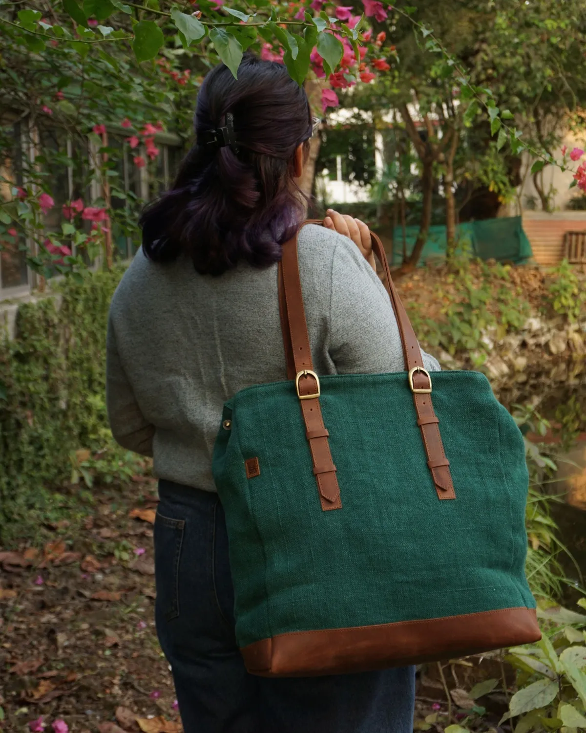 The Burlap People Bass Tote tote kraftig lerret
