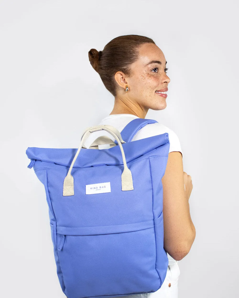 Kind Bag Hackney Medium ryggsekk dusty blue resirkulert