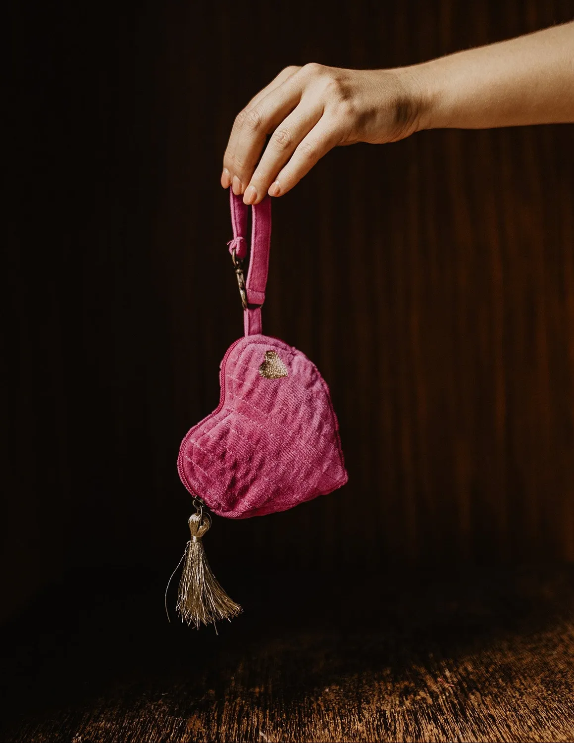 Handed By Leela Heart pung hjerte bomull