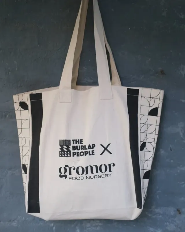 The Burlap People Tote Bag toteveske off white