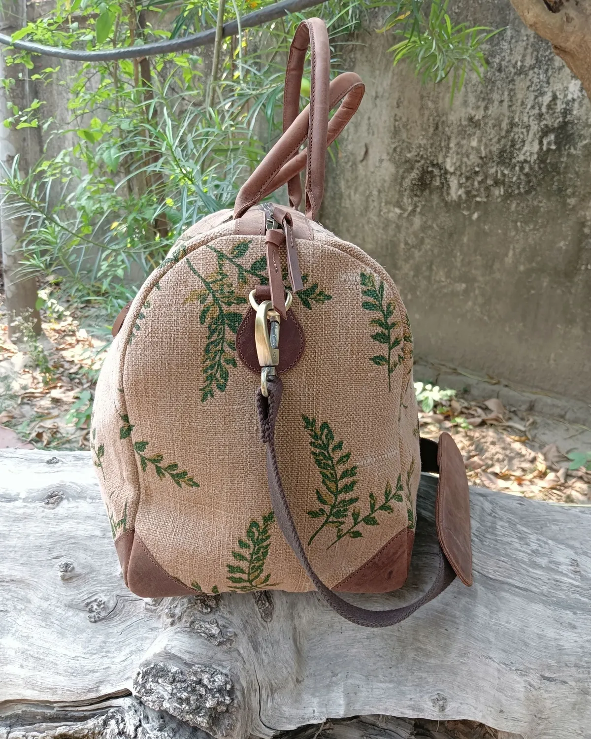 The Burlap People Bowler Bag weekendbag olivengrønn romslig