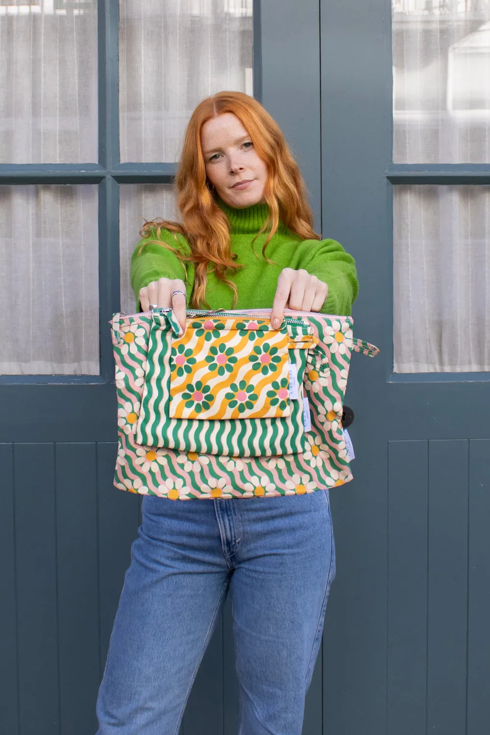 Kind Bag Pouches Wavy Daisy sminkeveske 3-pk resirkulert