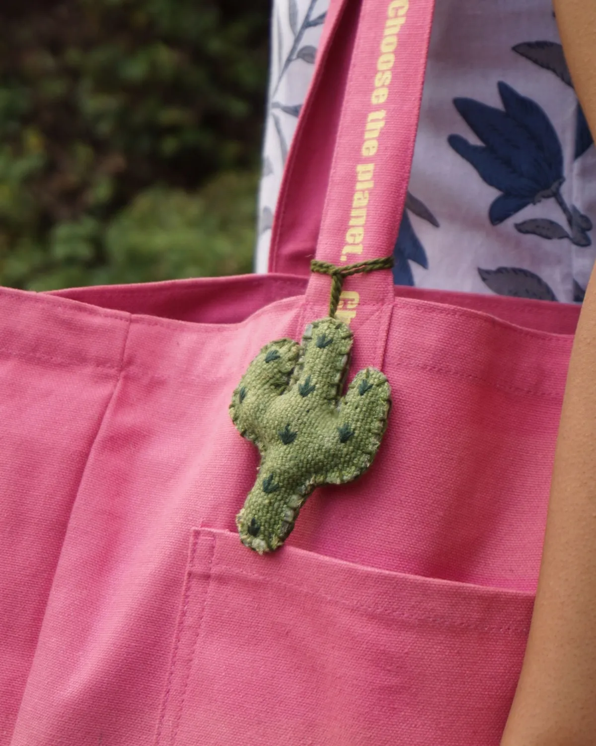 The Burlap People Burlap Charms veskeanheng Cool Cactus