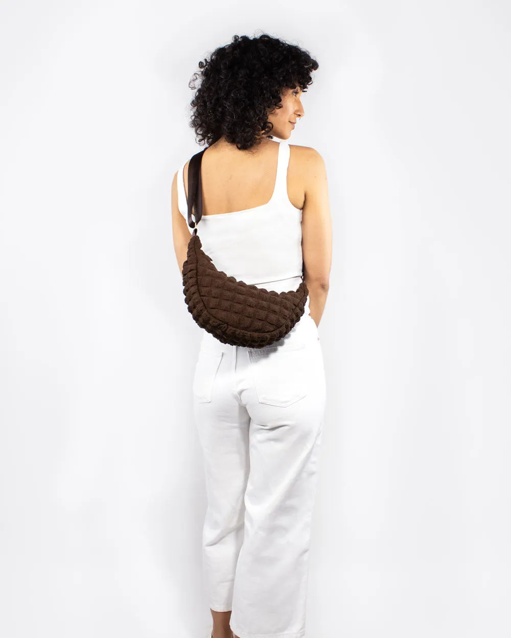 Kind Bag Crossbody veske brun justerbar 5 kg