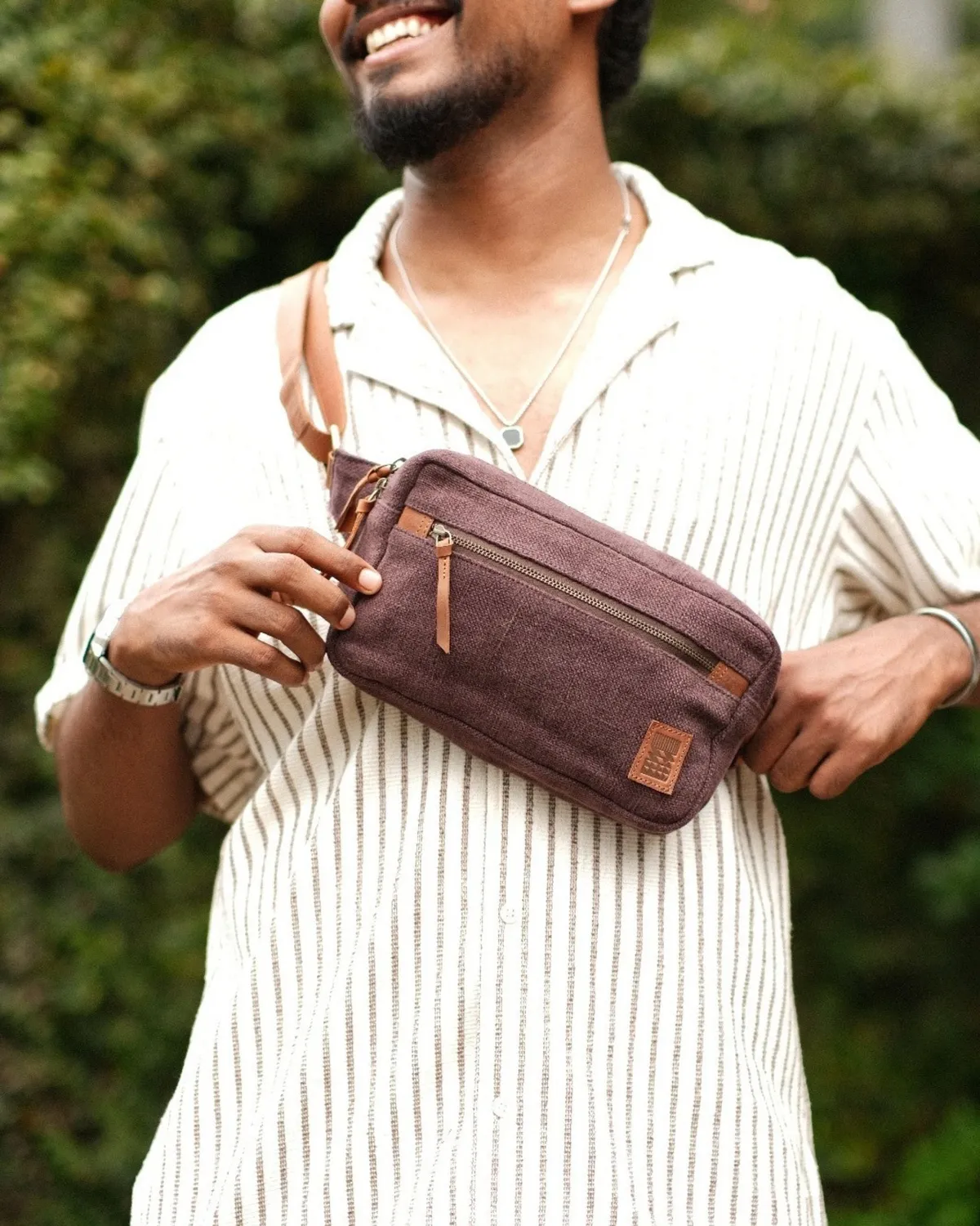 The Burlap People Box Fanny magebelte boksformet