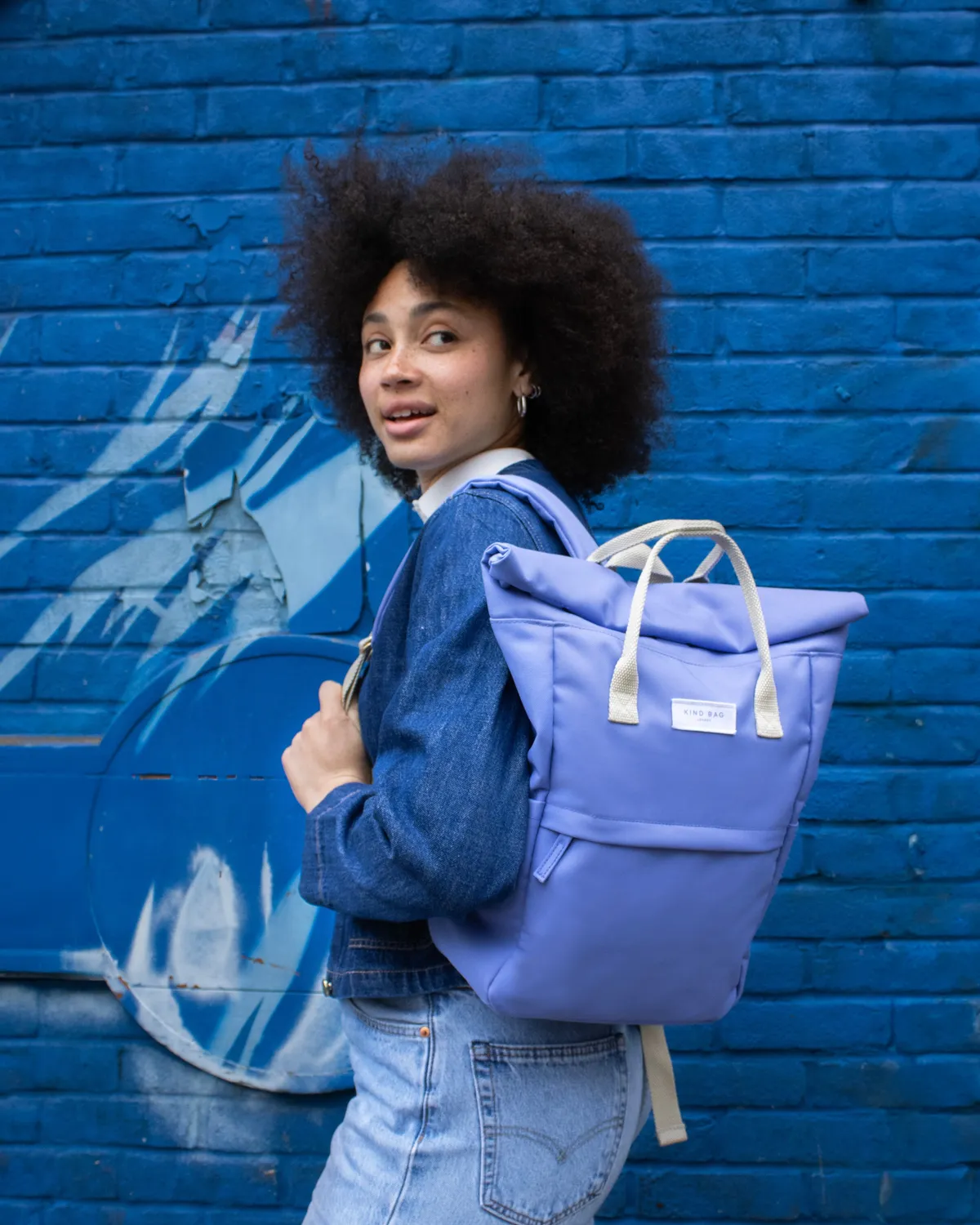 Kind Bag Hackney Medium ryggsekk dusty blue resirkulert