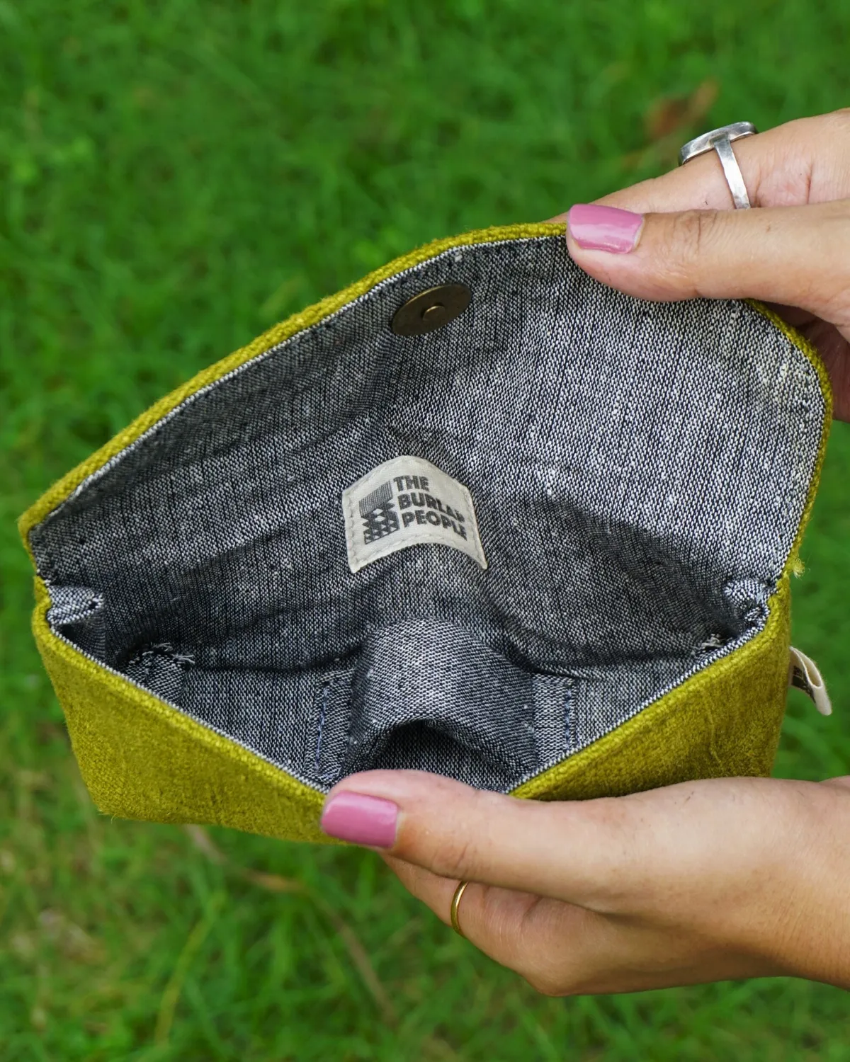 The Burlap People Sunglass Pouch solbrilleetui brun jute
