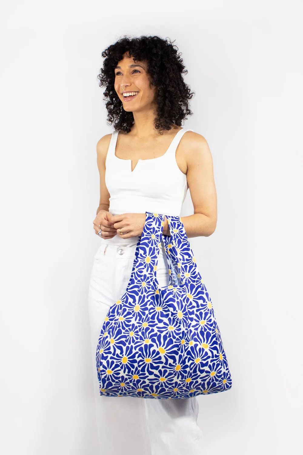 Kind Bag Abstract Flowers Blue handlepose medium 20 kg