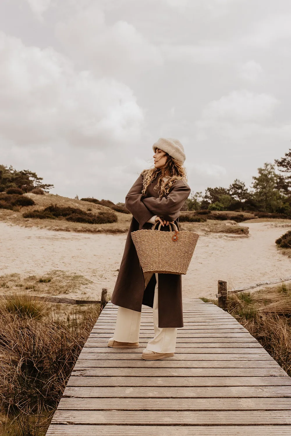 Handed By Sofia shopper strandveske natur