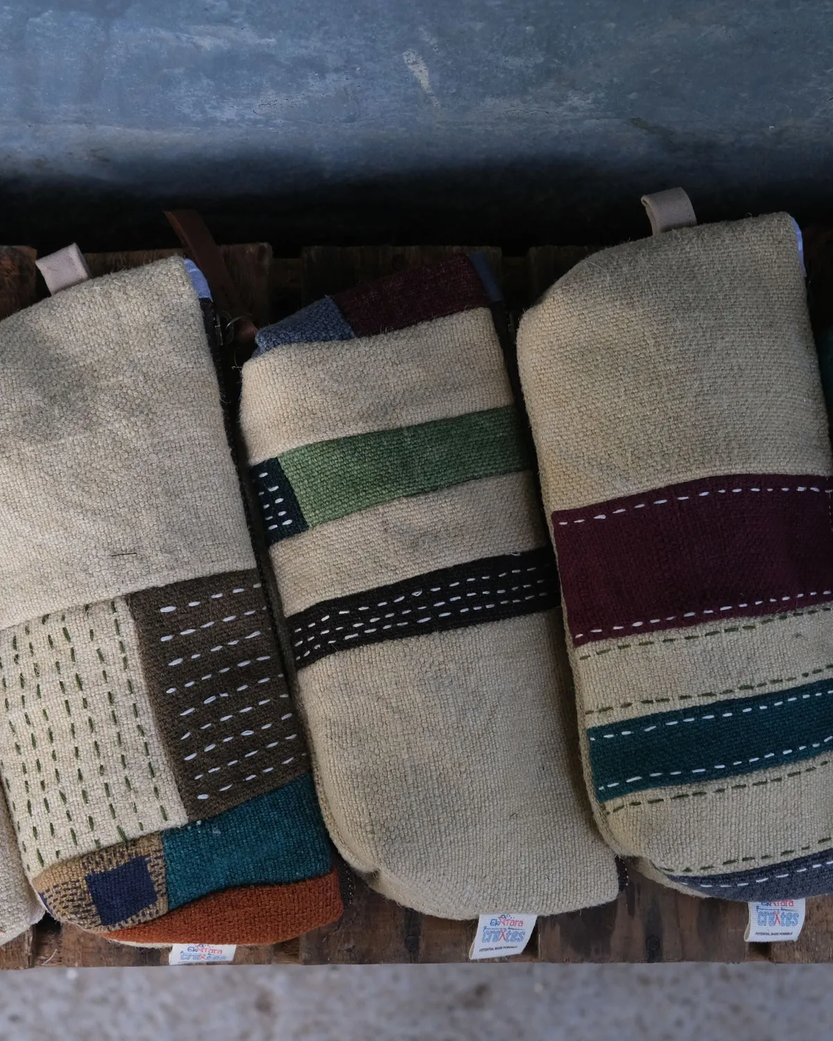 The Burlap People Ek Tara pennal patchwork resirkulert